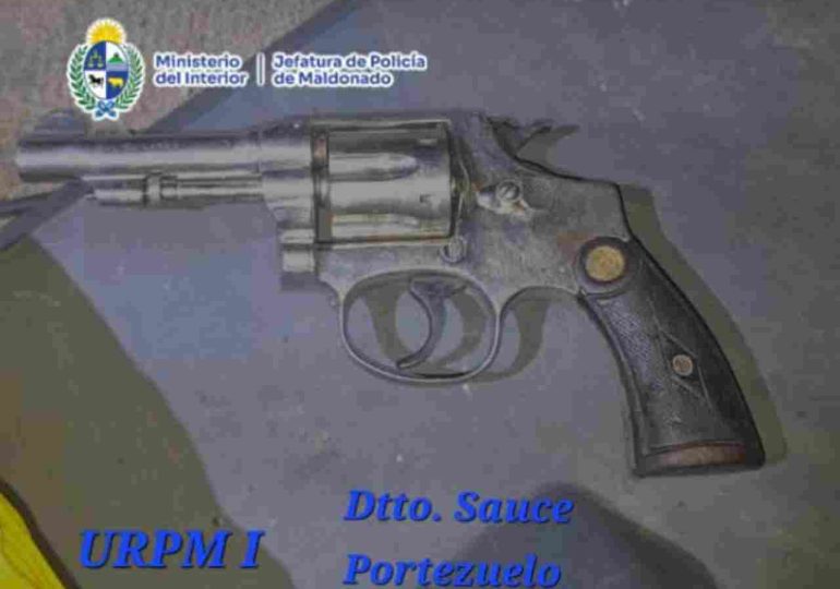 Ocho meses de prisión con libertad a prueba para hombre detenido con un revólver en La Capuera
