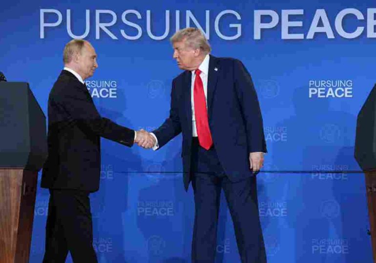 Trump y Putin cierran cumbre sin avances ni plan para Ucrania