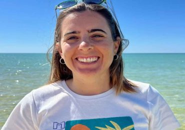 Una uruguaya invita a mirar y cuidar el mar