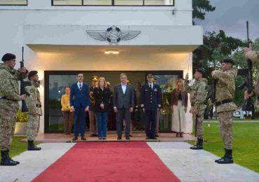 Presidente Orsi inició viaje a Nueva York para participar en Asamblea General de la ONU
