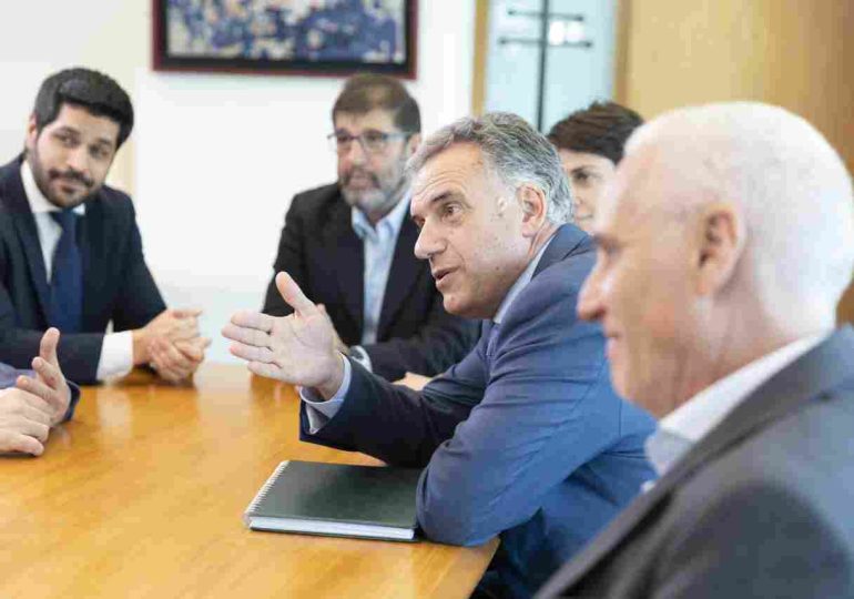 Partidos políticos fueron convocados por el presidente Orsi tras atentado a fiscal de Corte