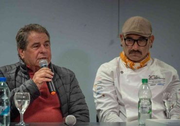 Piriápolis celebra éxito de Ian Escobar en competencia internacional