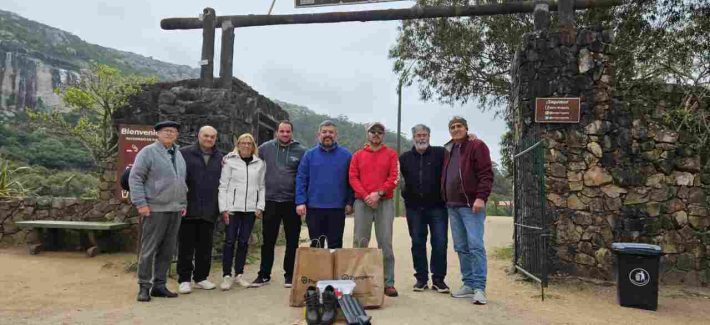Rotary Piriápolis donó equipos a rescatistas del Cerro Pan de Azúcar