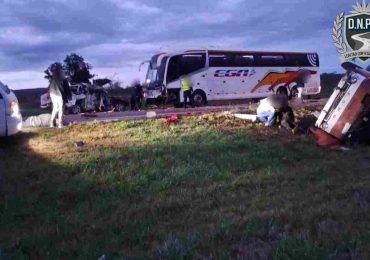 Trágico desenlace en Ruta 8: muere conductor de camioneta tras choque múltiple en Lavalleja