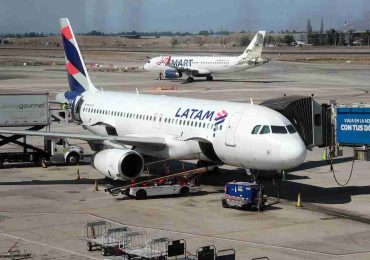 Detienen a pasajero uruguayo por falso aviso de bomba en el aeropuerto de Santiago