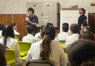 Educación ambiental: equipo de la ECFA visitó escuela de Pan de Azúcar