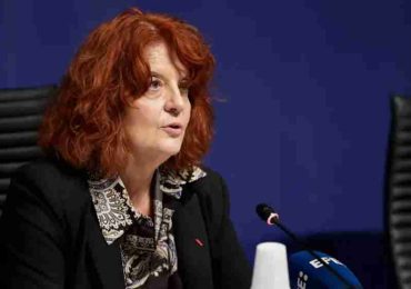 Detenidos por robo en el Louvre aceptan parte de los hechos