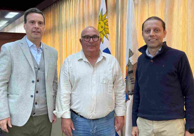 Abella analizó los resultados electorales argentinos con representantes del sector empresarial