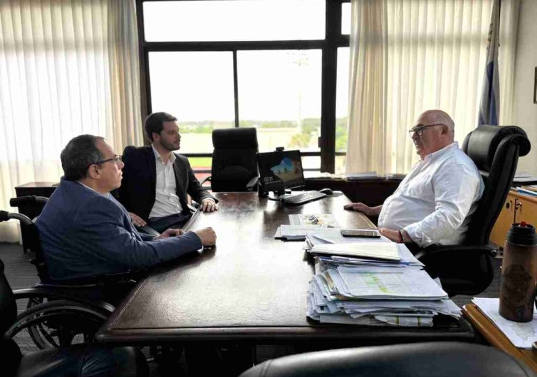 Ministro de Turismo celebró dar “señales de política de alto nivel” en conjunto con la IDM