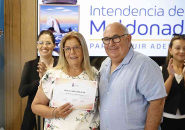 Abella acompañó la entrega de diplomas del Curso de Ayudante Terapéutico