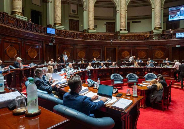 Senado aprobó en general el presupuesto quinquenal y reasigna $320 millones para educación, seguridad y justicia