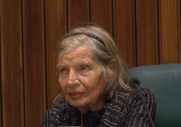 Piriápolis despide a la escritora y fotógrafa Eugenia Mondello