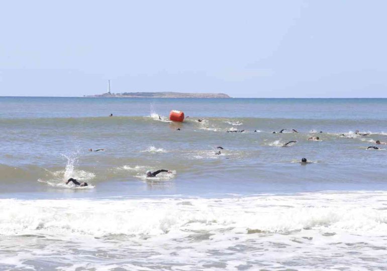 Guardavidas estable tras malestar durante la prueba de suficiencia