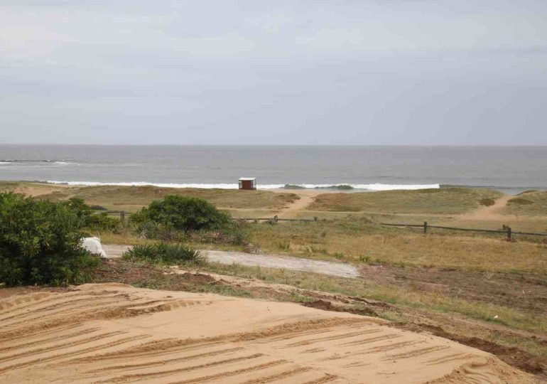 Así fue el proceso de retiro de la construcción ilegal en Playa Mansa
