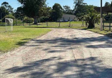 Garateguy calificó de “tomada de pelo” las obras realizadas en la pista de atletismo de Piriápolis