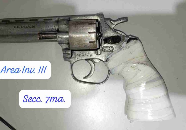 Incautan un revólver durante la detención de un sospechoso de hurto en Pueblo Garzón