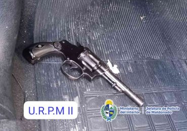 Rápida intervención policial permitió incautar un arma de fuego y detener a un hombre que será llevado a Fiscalía