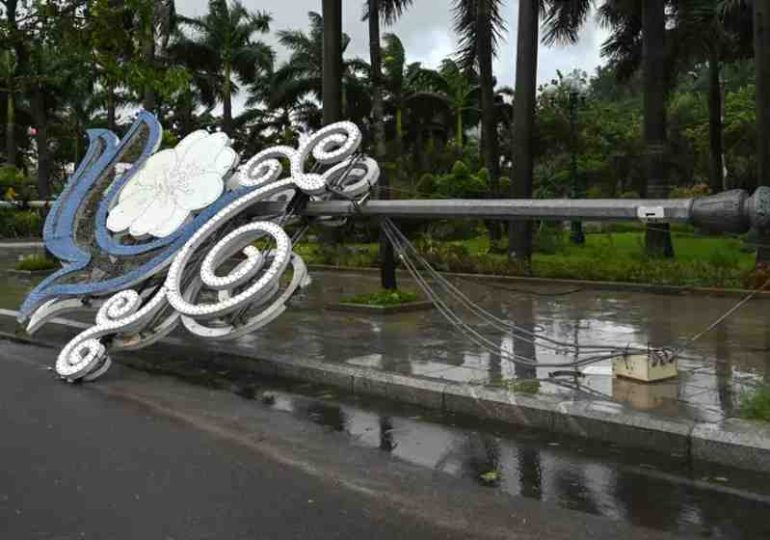 Tifón Kalmaegi llega a Vietnam tras su paso por Filipinas