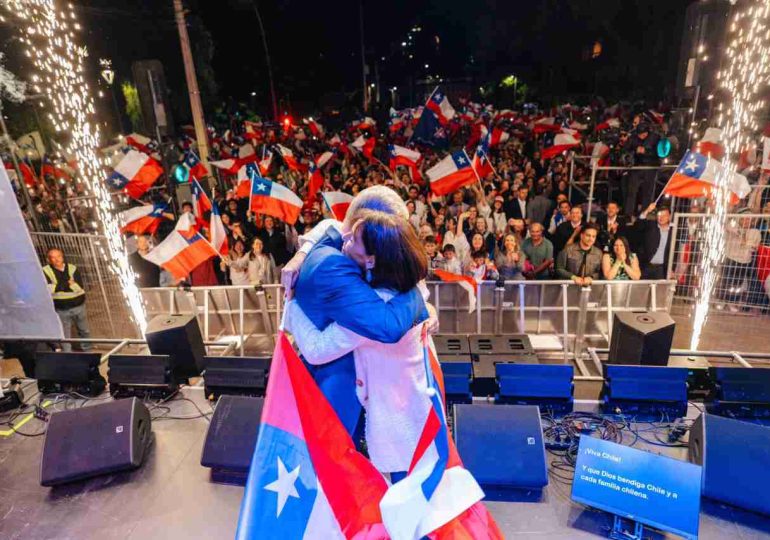 Kast hace pagar a la izquierda chilena su sordera