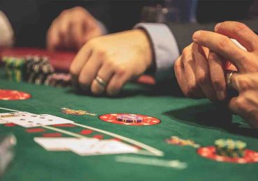 Funcionarios de Casinos del Estado inician conflicto por tiempo indeterminado y paralizan actividades
