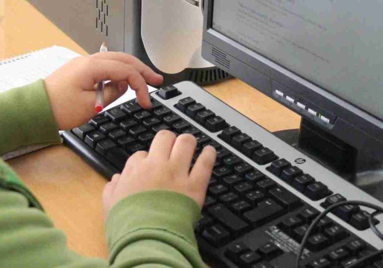 Prueba de conocimiento del llamado para cargos Administrativos será el martes 23 de diciembre