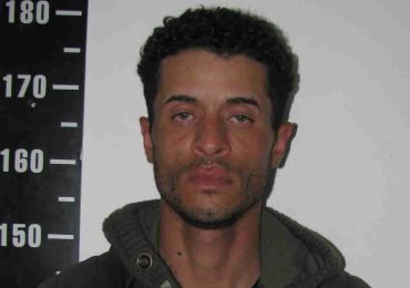 Condenado a seis meses de prisión por hurtar un celular en un comercio de Maldonado