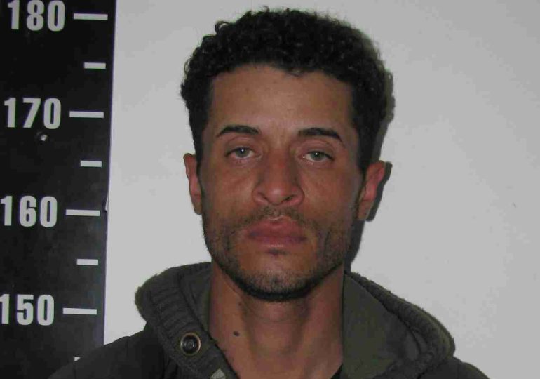 Condenado a seis meses de prisión por hurtar un celular en un comercio de Maldonado