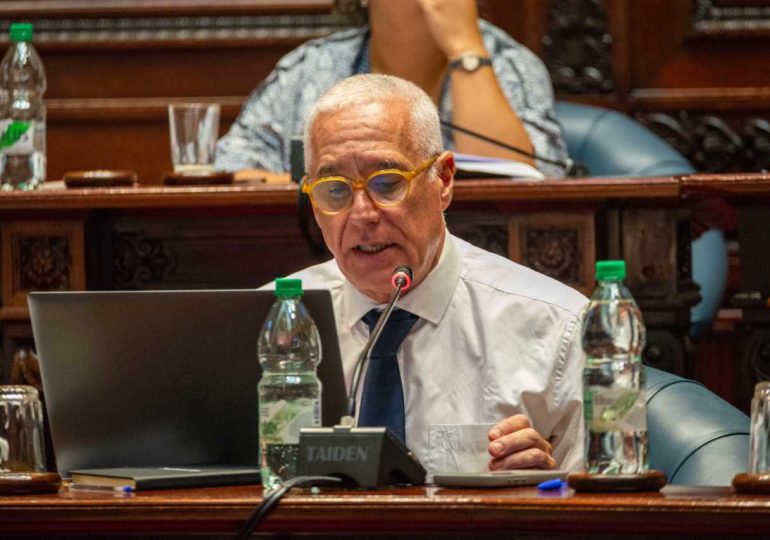 Negro asumió responsabilidades por el accidente y defendió su enfoque en seguridad ante el Parlamento