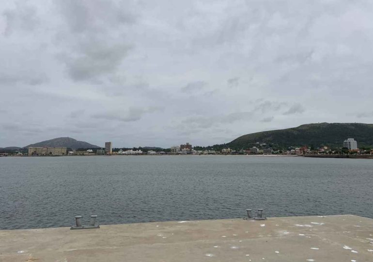 Lluvias, viento y mejoras temporarias marcarán el tiempo del viernes al domingo