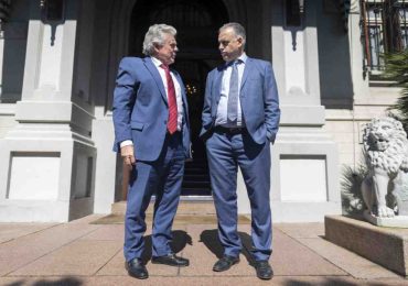 Orsi analizó migración, comercio y seguridad con el embajador de Estados Unidos