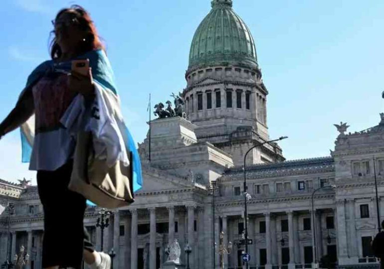 Comienza huelga general en Argentina contra reforma laboral