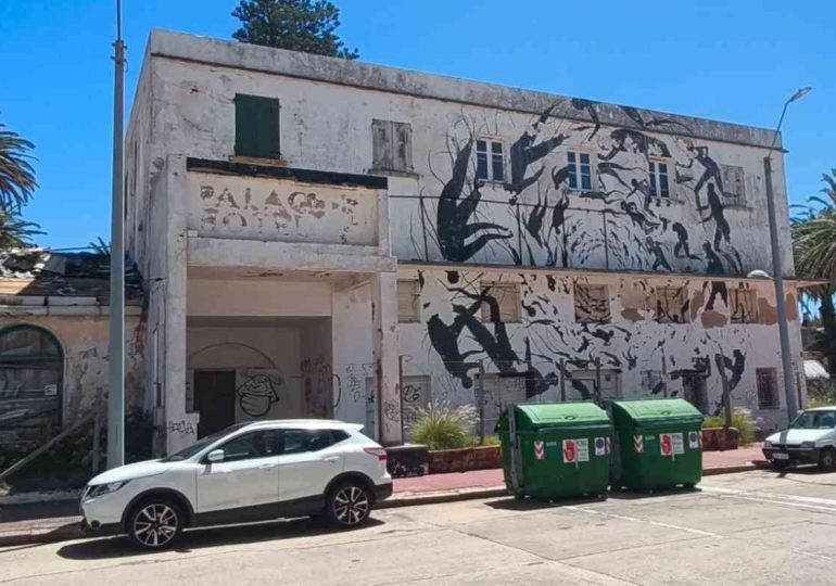 Abella firmó proyecto que transformará abandonado Hotel Palace en cinco estrellas