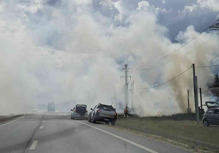 Principio de incendio fue controlado por vecinos en Hostería Bella Vista