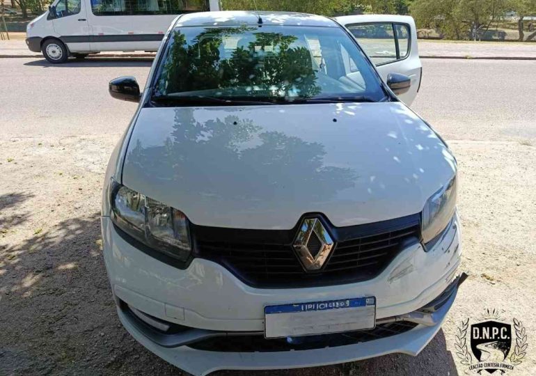 Incautan auto vinculado a investigación por narcotráfico