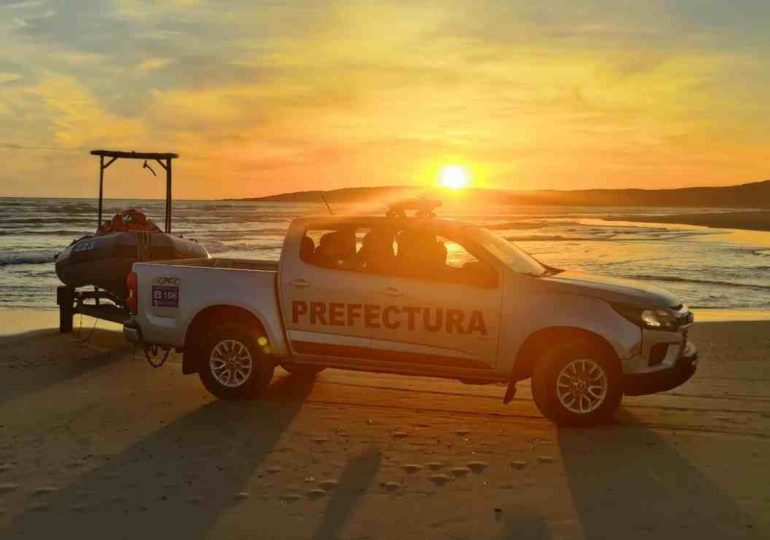 Intenso operativo de búsqueda por persona desaparecida en el mar frente a Cabo Polonio