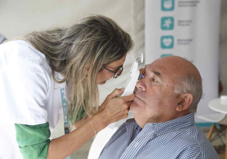 Abella apuntó a la prevención durante jornada de controles por el Día Mundial del Glaucoma