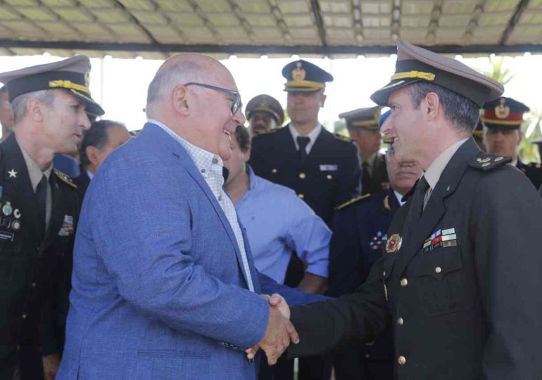 Intendente acompañó el relevo del jefe de Batallón de Ingenieros de Combate N°4