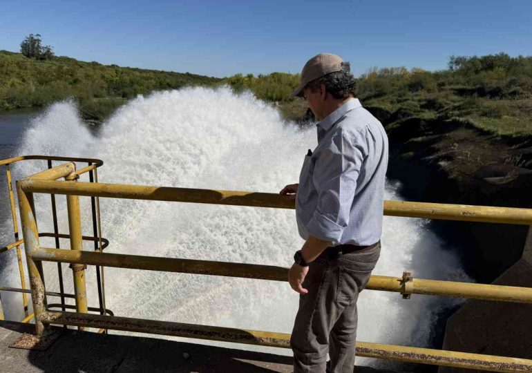 Casaretto cuestiona “pasividad” del gobierno ante situación del agua