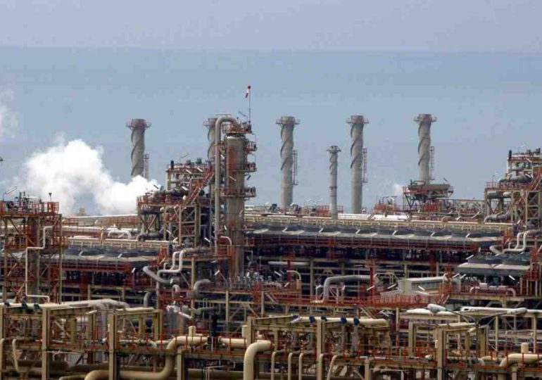 Trump ordena paralizar durante 5 días los ataques a la infraestructura energética iraní