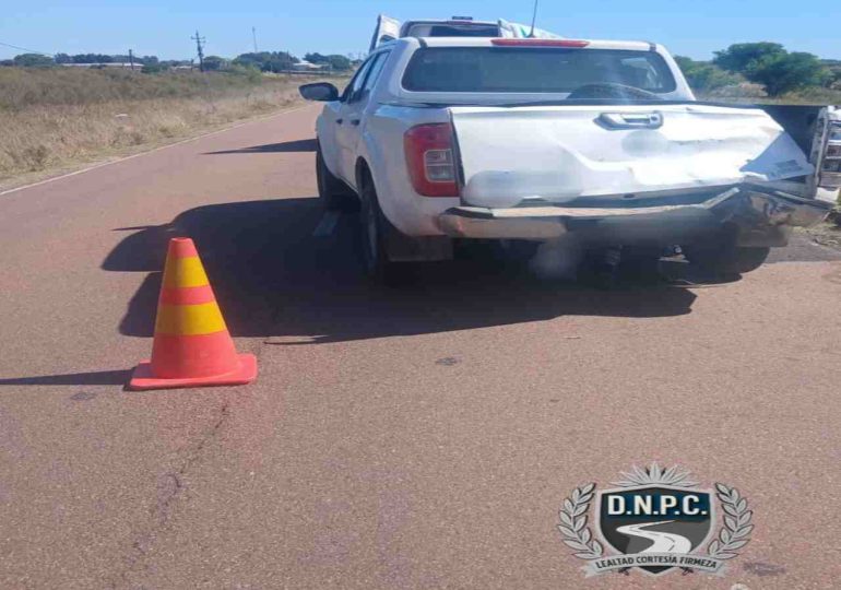Dos fallecidos en siniestro entre camioneta y motos en Ruta 107
