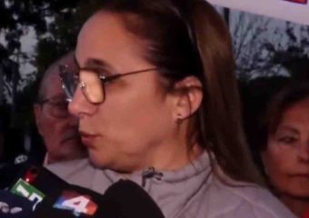 Robaina defendió a Curbelo en concentración frente al Hemocentro