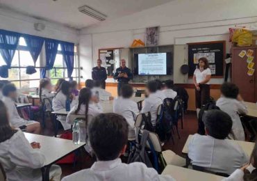 Policía brindó capacitación en autocuidado a alumnos de Maldonado