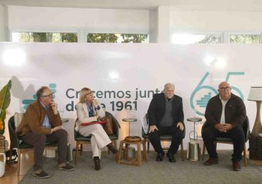 Abella destacó apuesta al futuro en los 65 años de La Asistencial Médica