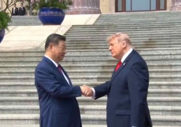 Xi dice a Trump que Taiwán puede derivar en un "conflicto"