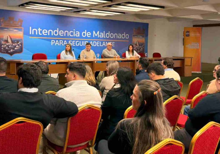 Fundación Canguro celebró los 1000 bebés acompañados en Uruguay y elogió el trabajo de voluntarios locales