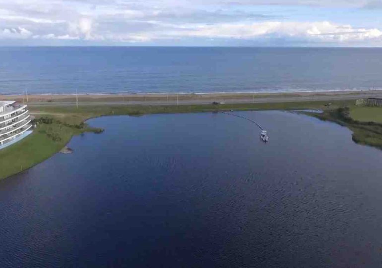 Laguna del Diario: continúan tareas para bajar el nivel del agua y avanzar en obras de Leandro Gómez