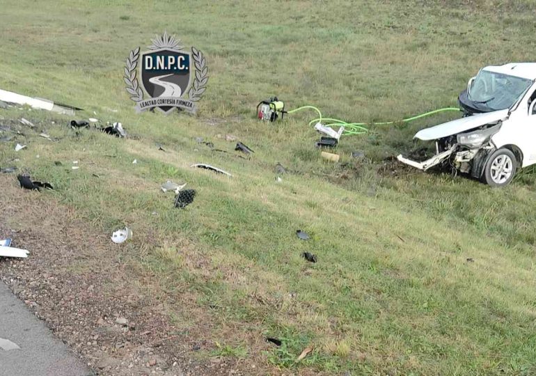 Dos mujeres fallecieron en choque frontal sobre Ruta 8 próximo a Villa Serrana