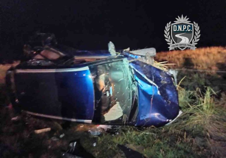 Mujer embarazada murió en vuelco en Ruta 8; un niño sufrió graves lesiones y viajaba sin retención infantil