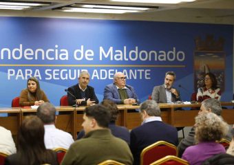 IDM firmó acta de acuerdo con ANEP que será ejemplo de Políticas Educativas a nivel país