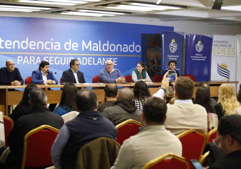 Abella resaltó el diálogo entre gobiernos durante instancia de capacitación del Congreso Nacional de Ediles y OPP